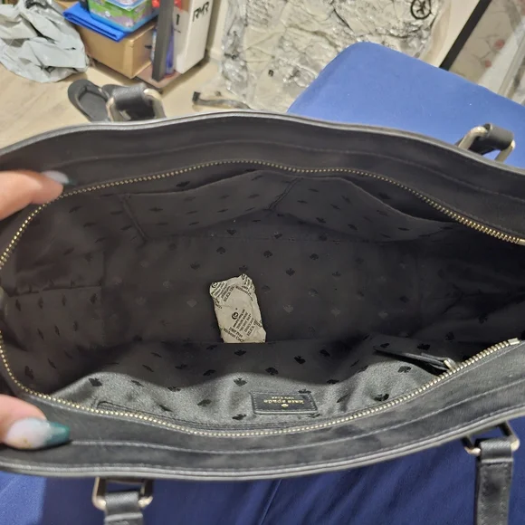 Kate spade black purse - Picture 5 of 5